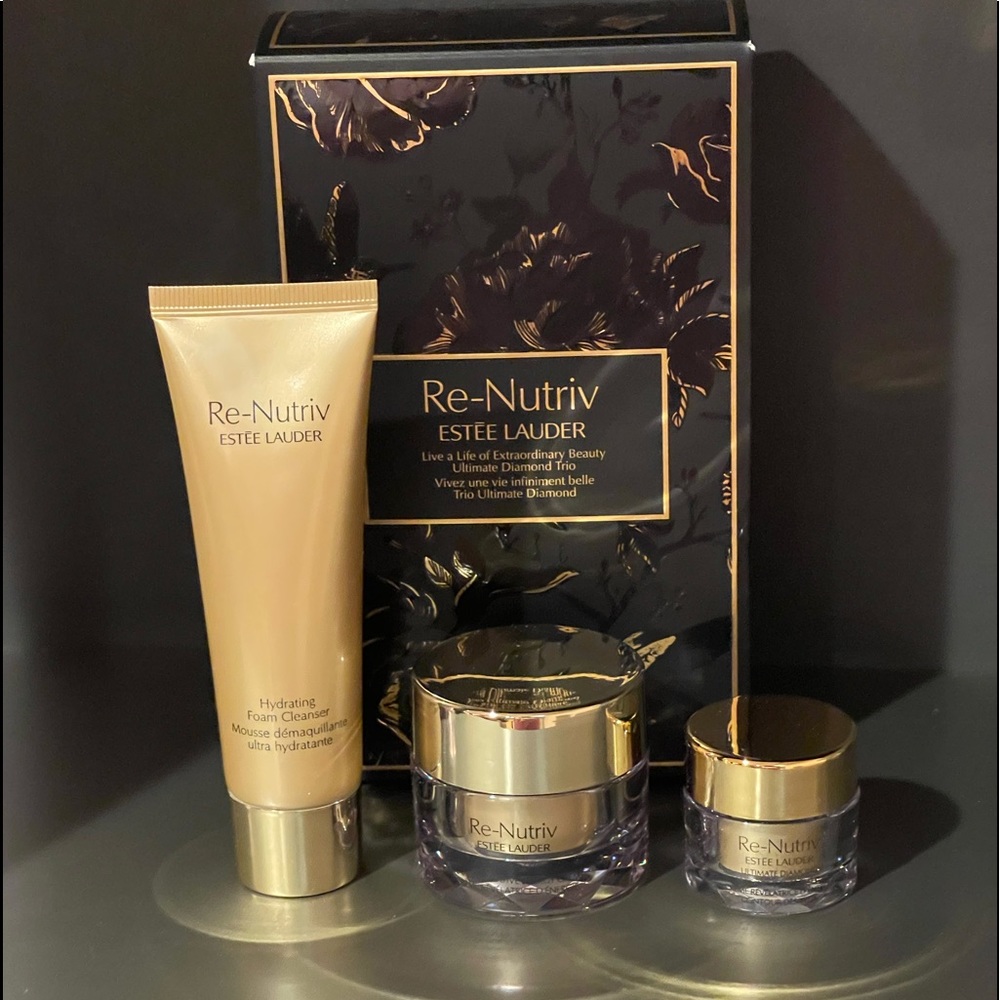 NIB Estée Lauder Re-Nutriv 3pc skincare set